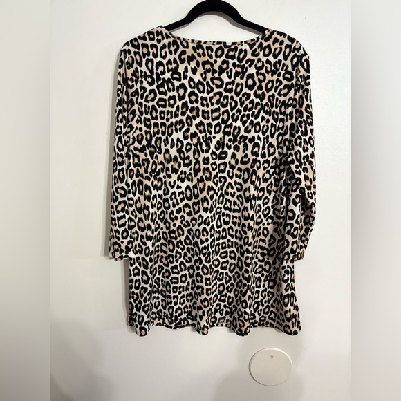 Chico's Leopard Print Tunic in Black and Cream Size 10 NWOT - Picture 2 of 4